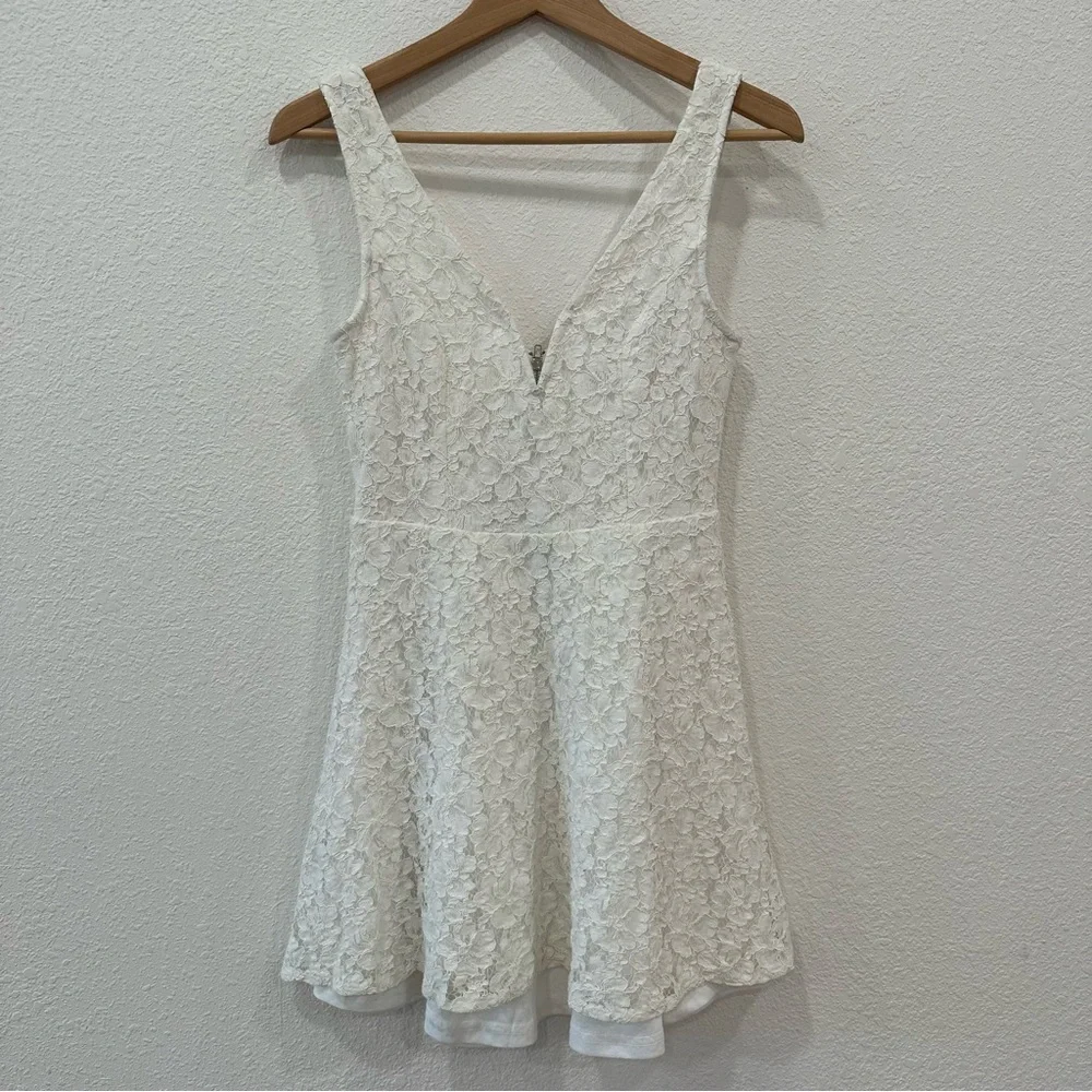 Lulus All My Heart white lace skater dress SzM - Picture 3 of 6